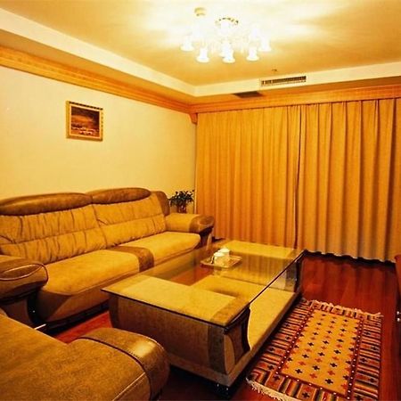 Yak Hotel Lhasa Dış mekan fotoğraf